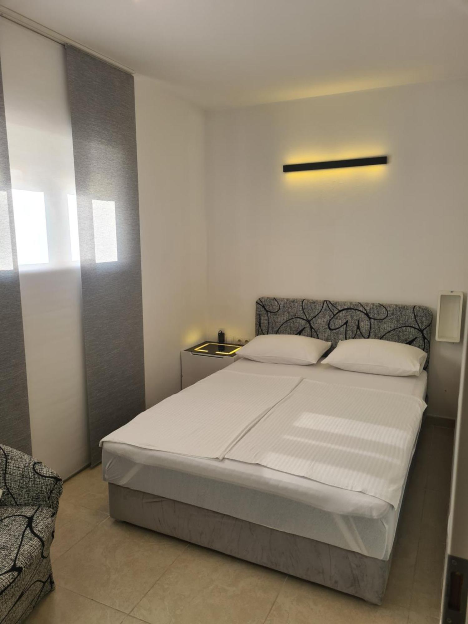Modern Apartment Near The Sea-Mise Trogir Exterior photo
